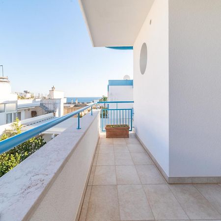 Lo Scalo Bed And Breakfast Marina Di Novaglie Alessano Exterior photo
